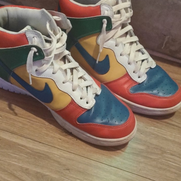 Brass Monki Nike Dunks- Google - Picture 2 of 4